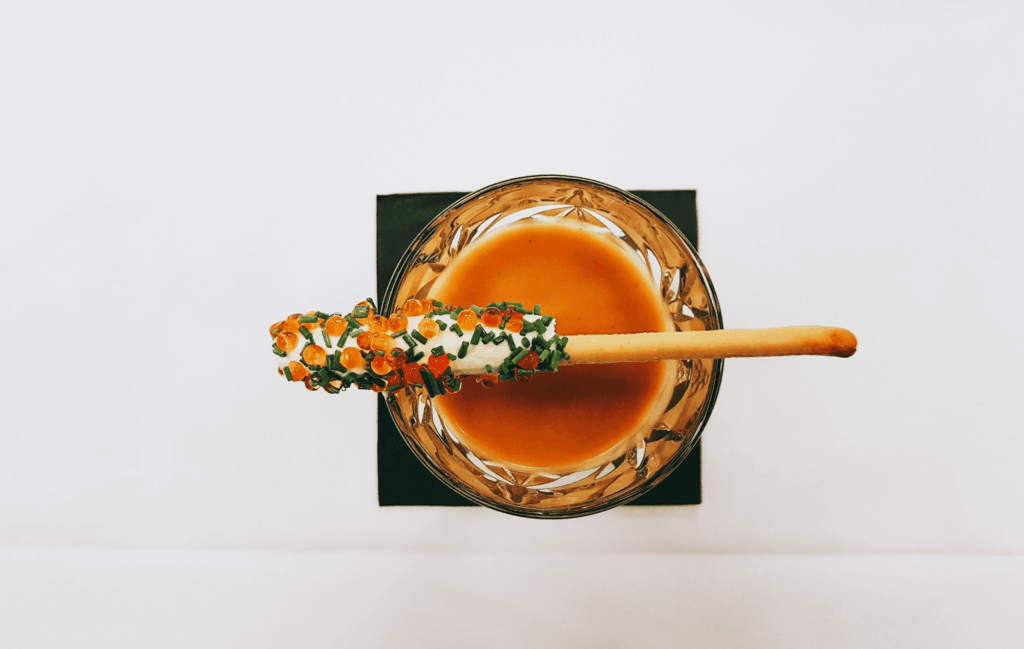 Walking dinner maatwerk soepen van CaterEvents met verse ingrediënten en luxe presentatie