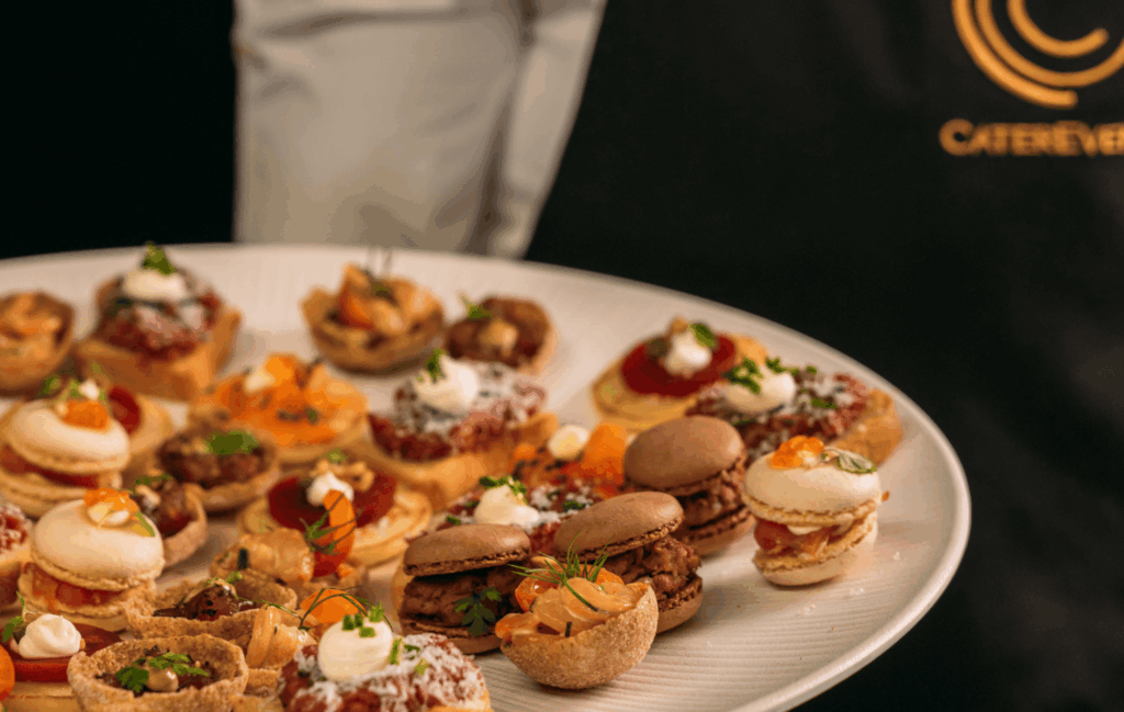 Luxe croustades hapjes catering met verfijnde vullingen voor borrels en evenementen