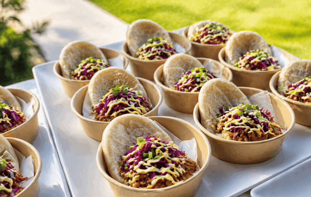 Walking dinner streetfood wereldreis gerecht catering evenement